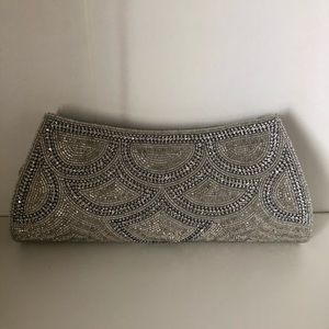 ELEGANT Clutch
